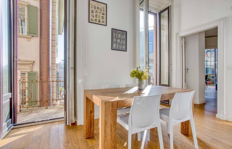 Hostmate - Milano - Montegrappa - Brera - Bed and Breakfast Milaan