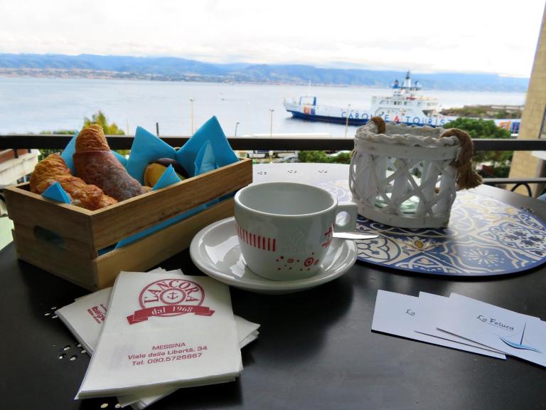 La Feluca Rooms & Breakfast - B&B Messina