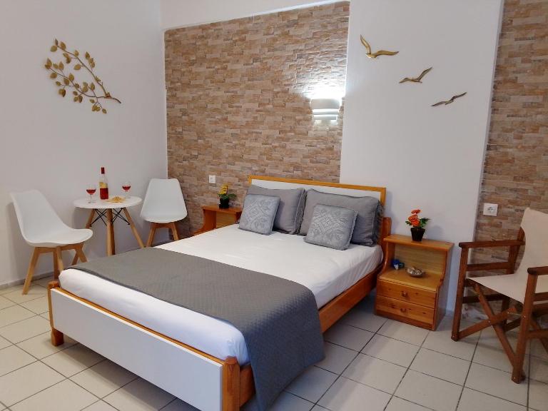 Studios Prevena - Bed and Breakfast Adámas