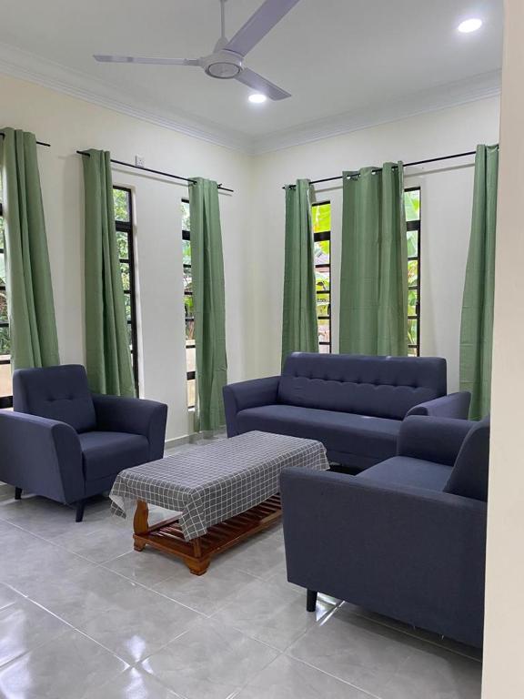 Liza's Homestay - B&B Kuala Terengganu