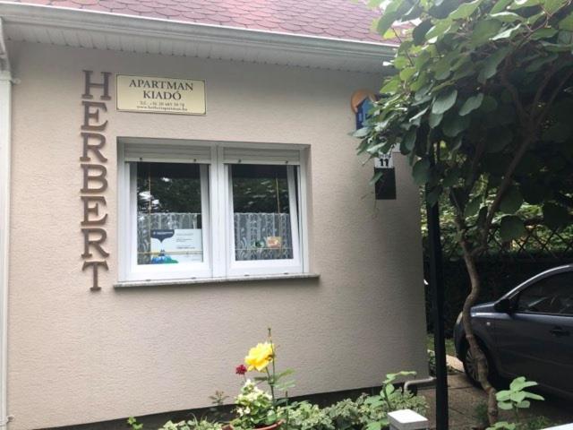 Herbert Apartman - B&B Bük