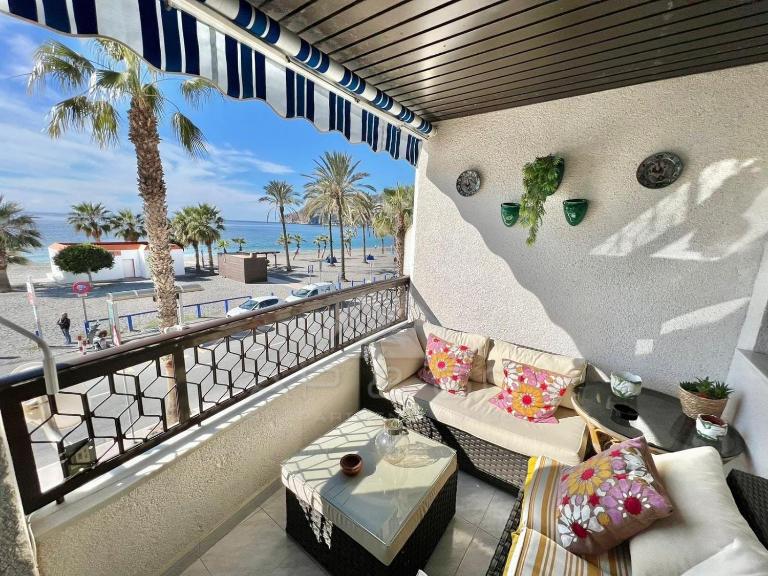 Precioso apartamento con vistas en la Herradura - B&B La Herradura