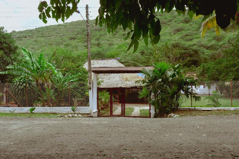 Ancestral Casa de Campo - Bed and Breakfast Roldanillo