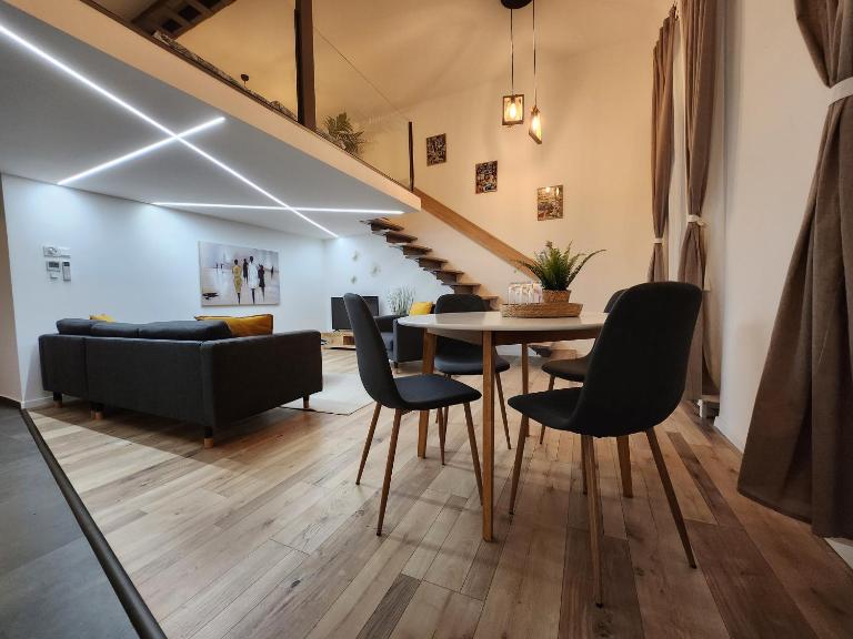 K21 "The Good Shepherd" Apartment - B&B Budapest