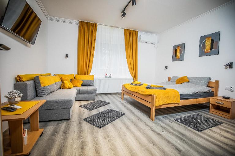 Cent-room apartman Ada - Bed and Breakfast Ada
