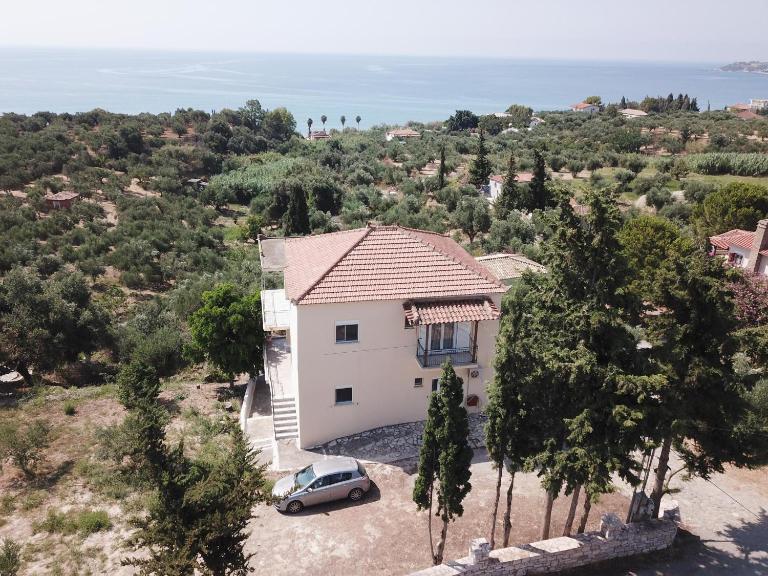 Anastassia EG - Bed and Breakfast Koróni