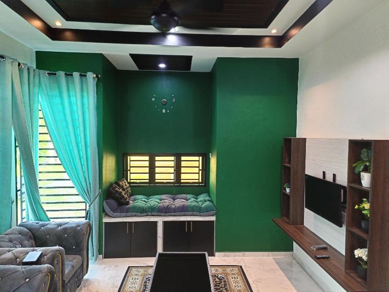 Qs Family Homestay Pasir Mas - B&B Pasir Mas