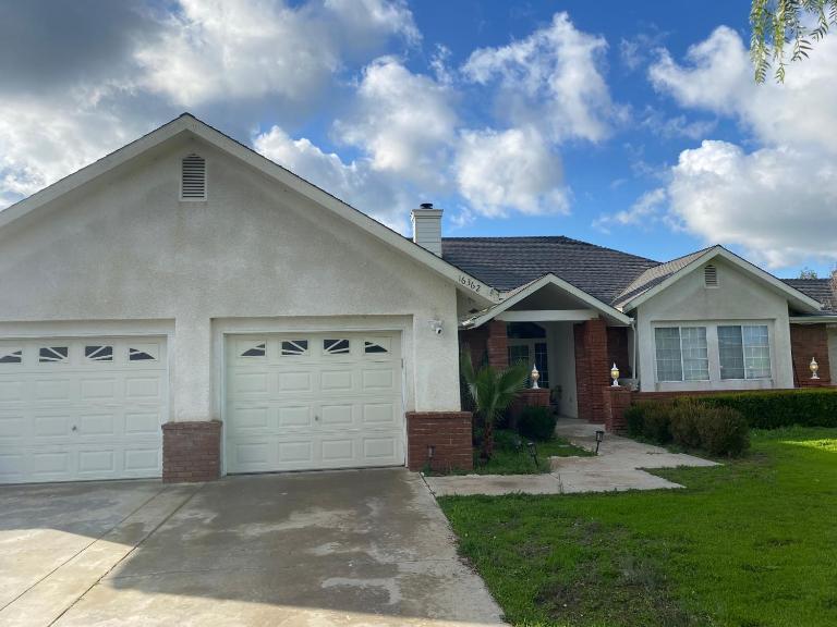 Beautiful peaceful desirable home in Madera Rancho - B&B Madera
