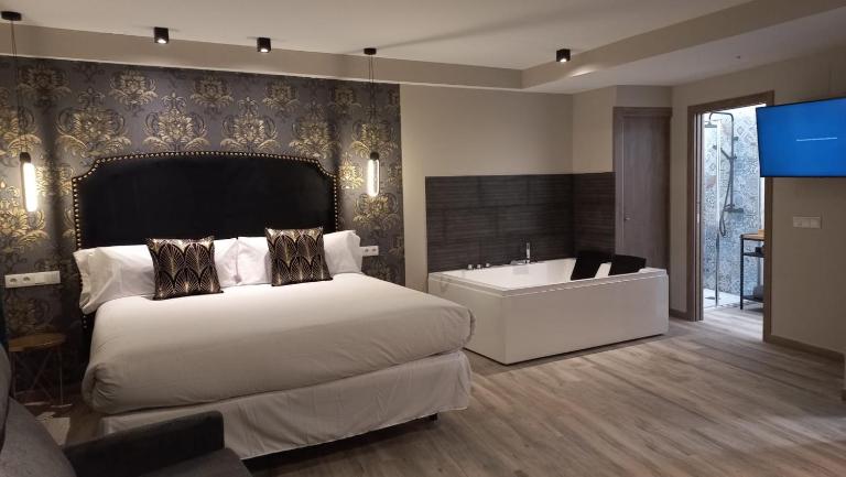 Airen Suites - B&B Chinchón