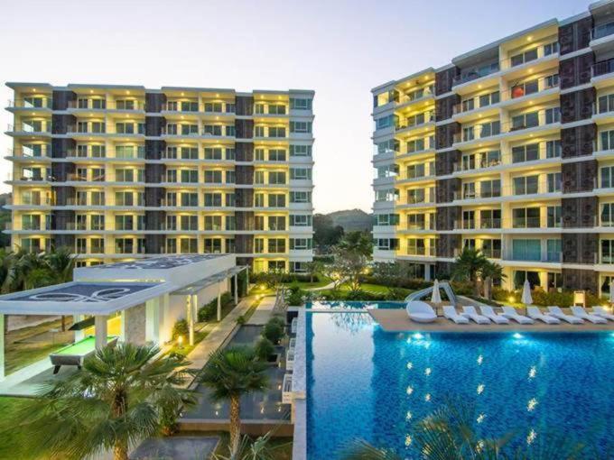 The Sea Condominium - B&B Sam Roi Yot