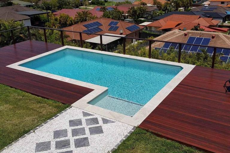 Family Fun Oasis Pool Retreat Near Theme Parks - B&B Gold Coast