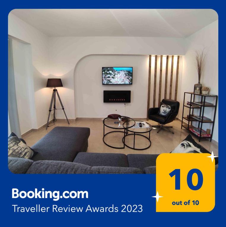 Grey Swan - Modern & Stylish apartment with Private Parking - B&B Volos