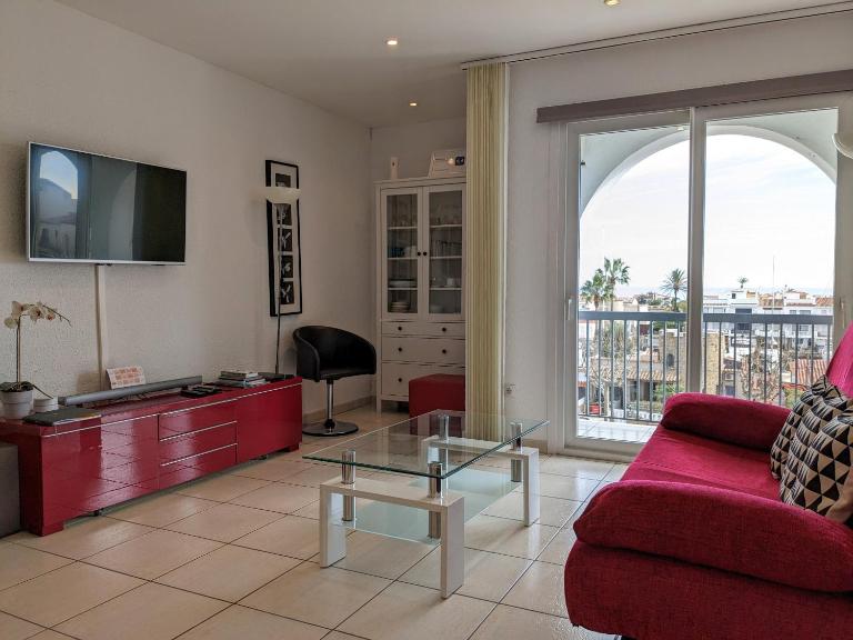 Absolute Apartment - Chambres d'hôtes Empuriabrava