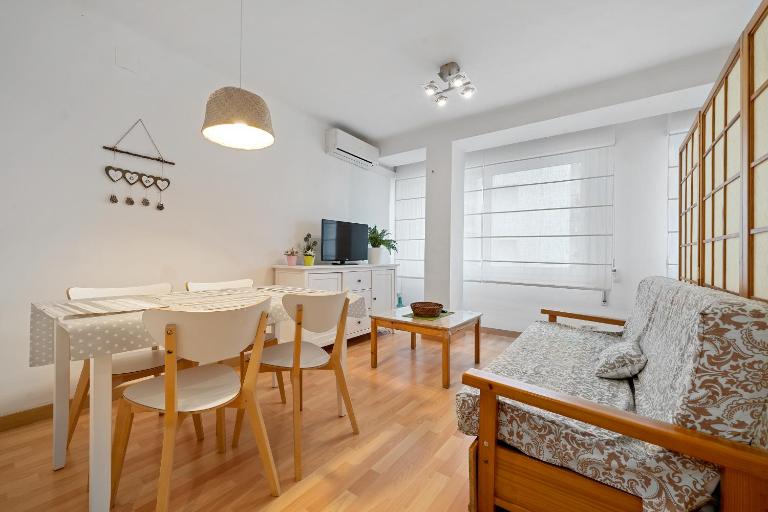 Hauzify I Apartament Torremar - B&B Torredembarra