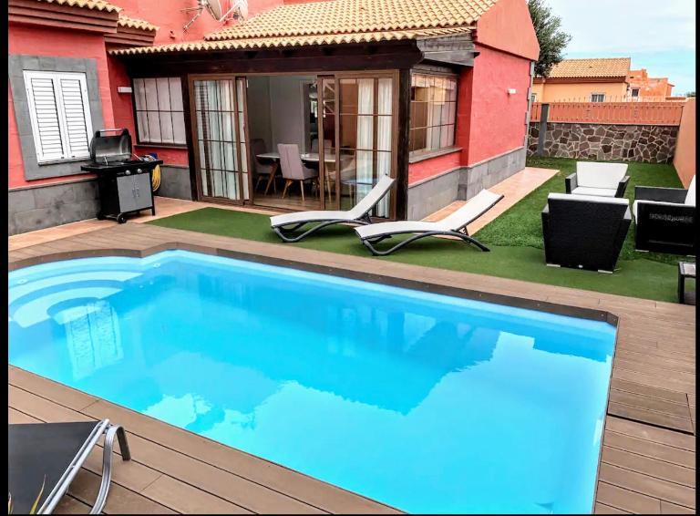 Casa Madriu, Villa de lujo en zona residencial - B&B Corralejo