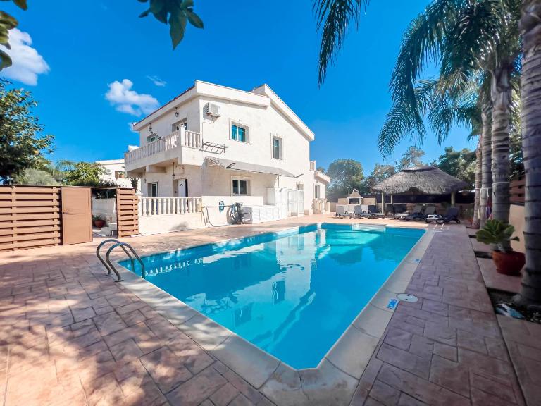 FAME villa with Private Pool and Gazebo - Ferienwohnung Agia Napa