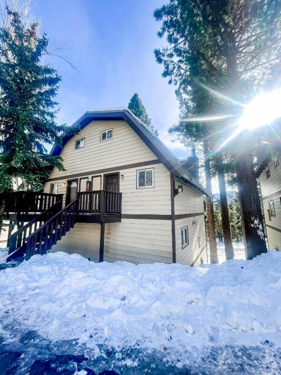 Perfect Ski Rental 2 blocks from Village Gondola - Ferienwohnung Mammoth Lakes