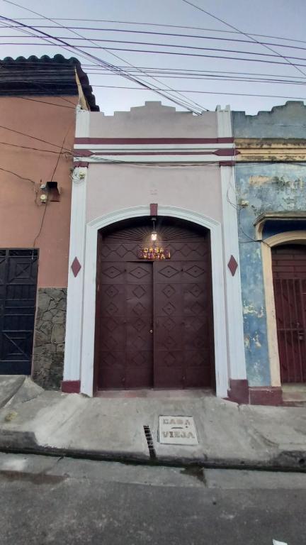 Casa Vieja Guest House - B&B Santa Ana