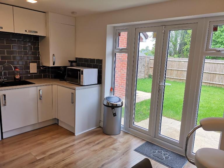 Langley Haven - 3 BR House - Bed and Breakfast Kent