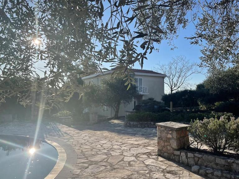 Villa Thetis - B&B Bigovo