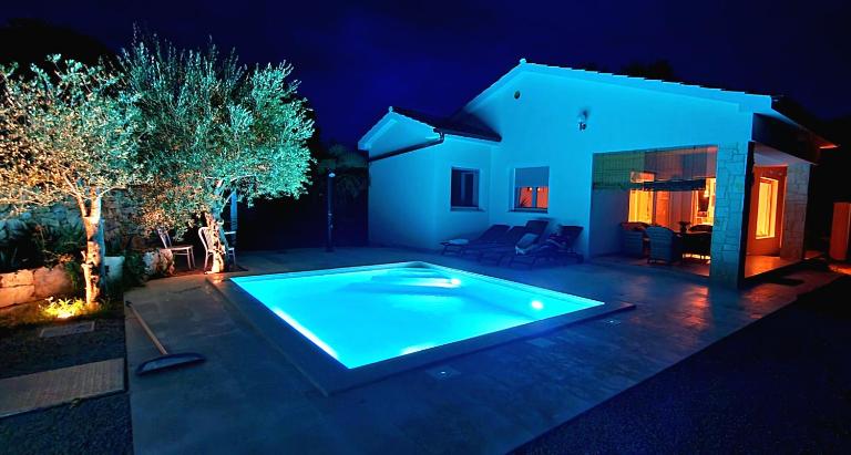 Villa Nevera - B&B Omišalj