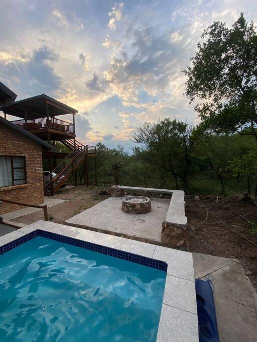 Sonador Bush House, 4bedr, 3bathr in Marloth Park - Chambres d'hôtes Marloth Park