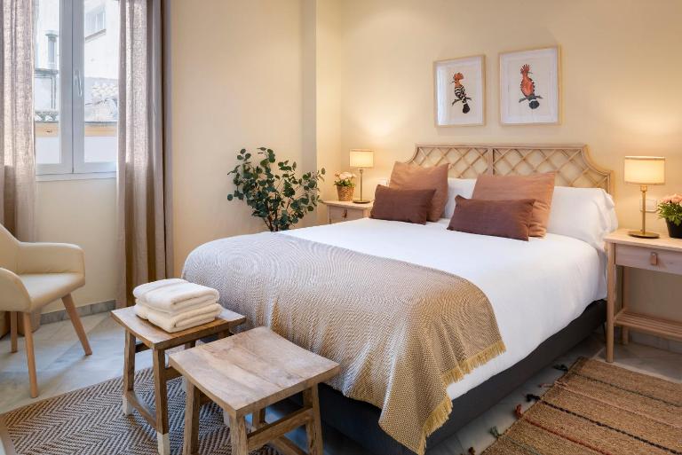 Alohamundi Albareda - B&B Seville