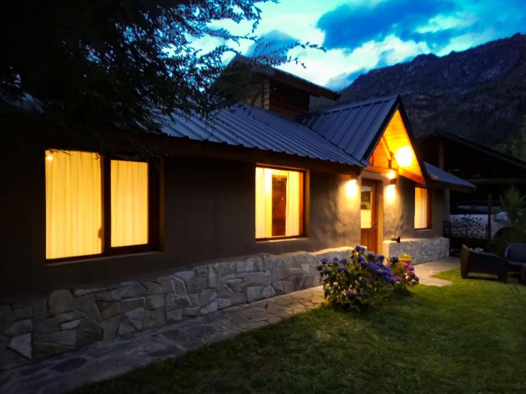 Vuelvo al Sur Alojamiento Lago Puelo - B&B Lago Puelo