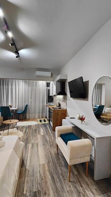 Appartamento Nana vicino alla Cattedrale - B&B Shkoder