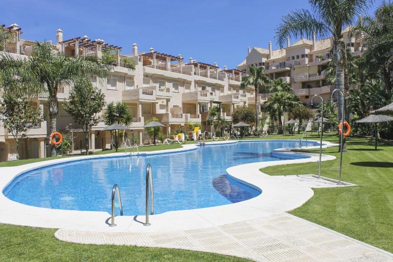 2247-Duplex Penthouse 3 bedrooms with 2 terraces - Chambres d'hôtes Manilva
