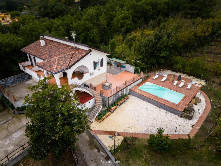 Tenuta Carbone - Con piscina e parcheggio privato - B&B Mascali
