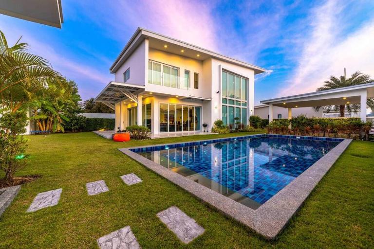 Modern 3 bedroom Pool Villa PG19 - B&B Cha-am