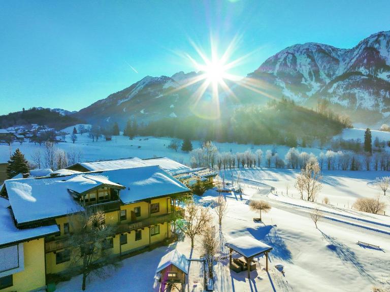 Sportpension Goldegg - Bed and Breakfast Goldegg