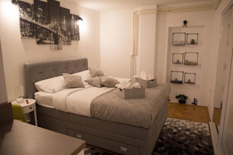 Studio Apartman SubUrban - B&B Višnjevac