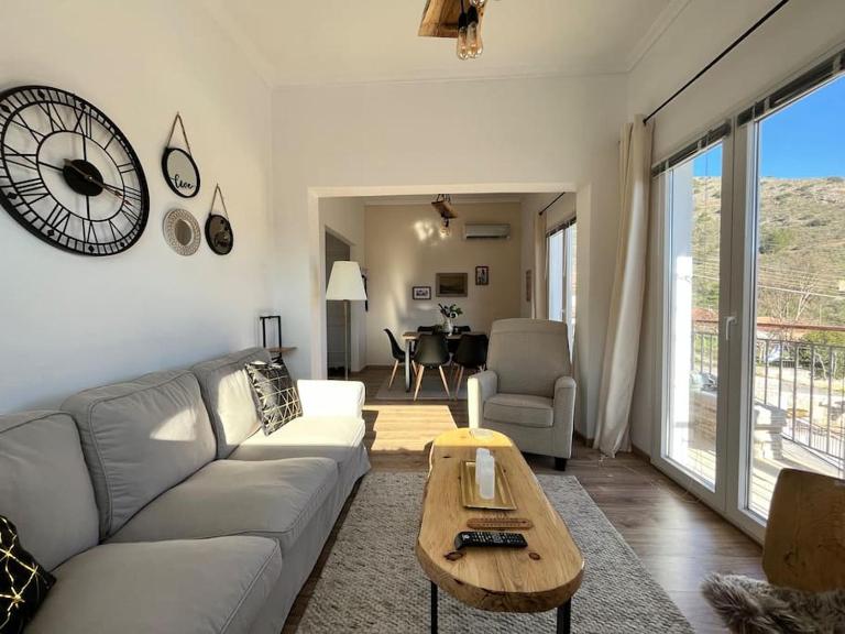 «Έλα…Δάρα» Home - B&B Daras