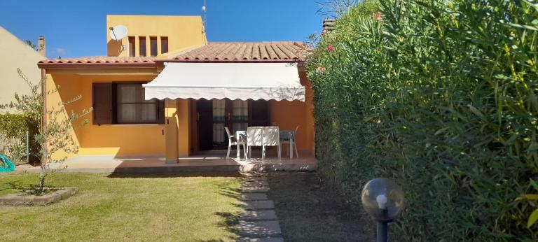 Nuova valmar Trilo Turagri 39 - B&B Costa Rei