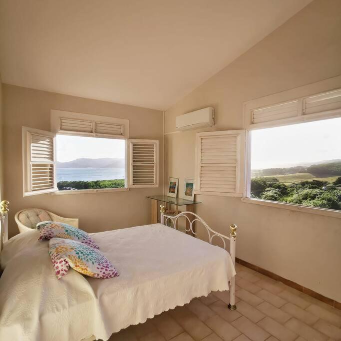 Vue sur mer à la Villa Parme - B&B Le Robert