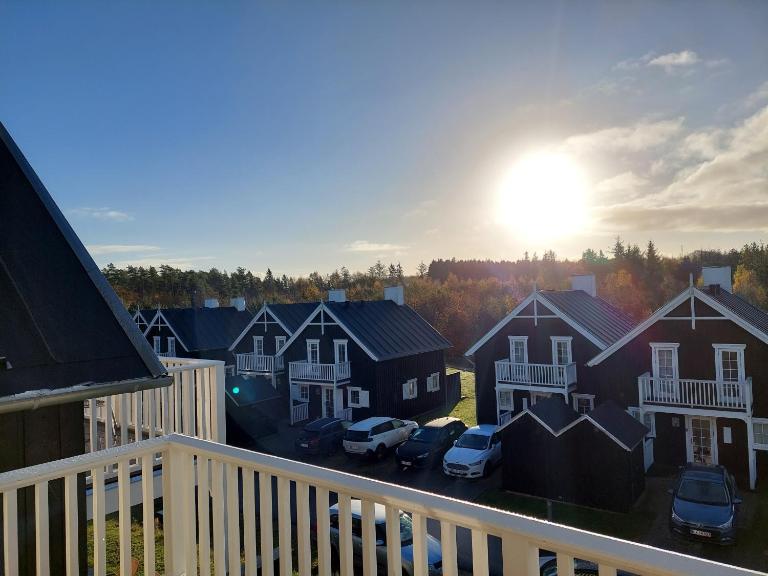 Holiday home with spa, sauna and free access to indoor waterpark - Ferienwohnung Gjern