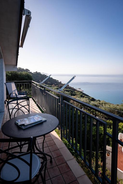 La Casa del Maestro Attico - Ferienwohnung Pisciotta