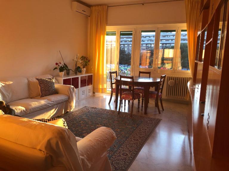 Questa casa non è un albergo CIU-ATR 9390-9 - B&B Roma