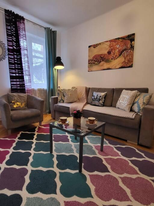 APARTAMENTY-MI PLAC ZAMKOWY - Ferienwohnung Warschau