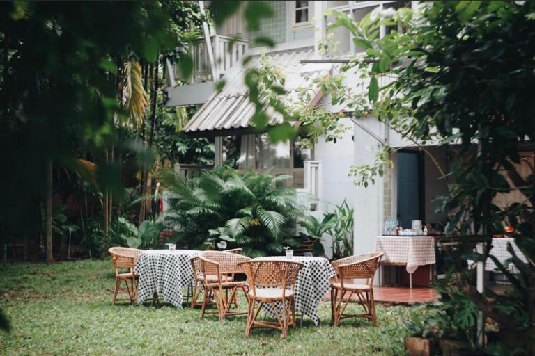 เฮือนริมน่าน Huen Rim Nan - Bed and Breakfast Nan