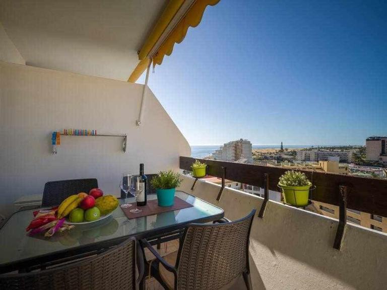 Ocean view Las Arenas Playa del Ingles Apartment 818 - Bed and Breakfast San Bartolomé de Tirajana