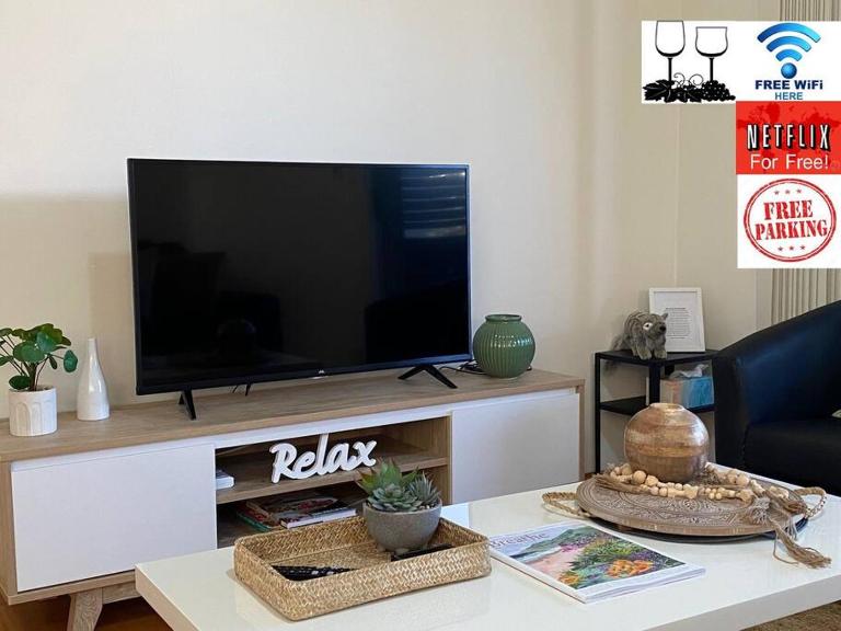 Smart Modern Close City/Airport WIFI/Park/Netflix - B&B Perth