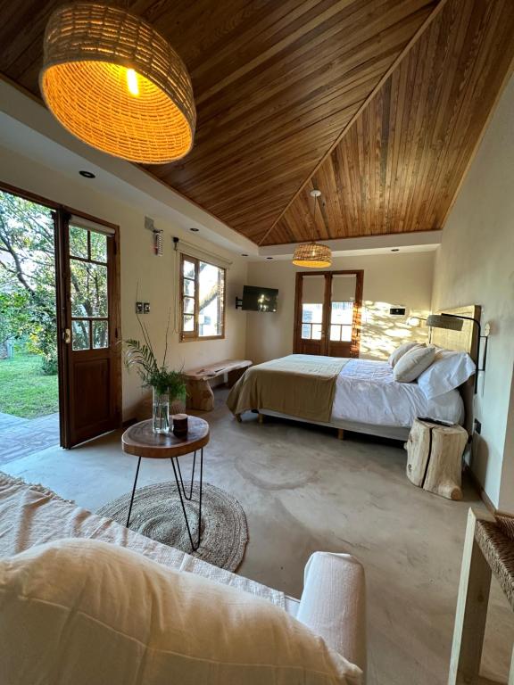 Tanah Host - Casa de Huespedes - B&B Villa Mercedes