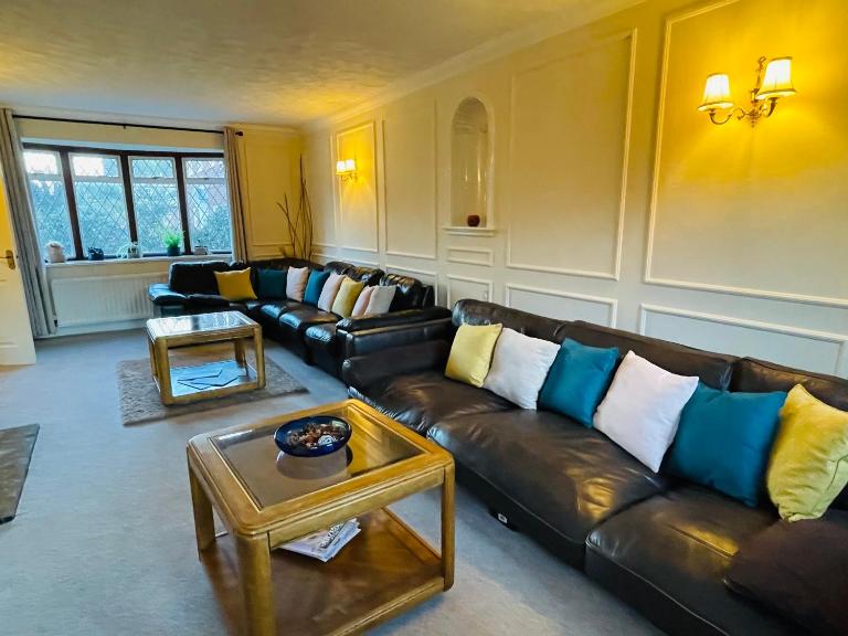Super King Bed Suite, Executive office, fast WiFi, free parking - B&B Saint Ives
