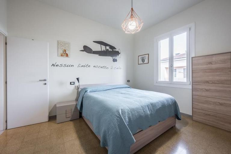 "Parking free - Near Policlinico & Uni" Oasi urbana - B&B Módena
