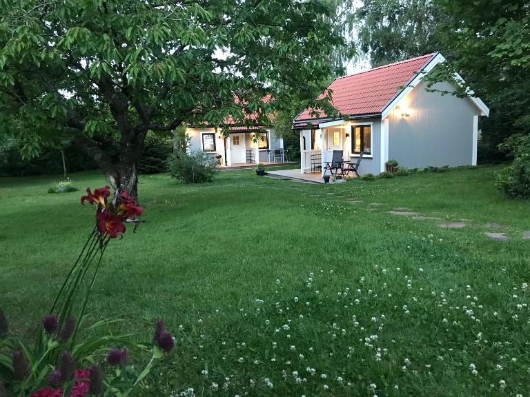 TOBSBORG 2 - B&B Simrishamn