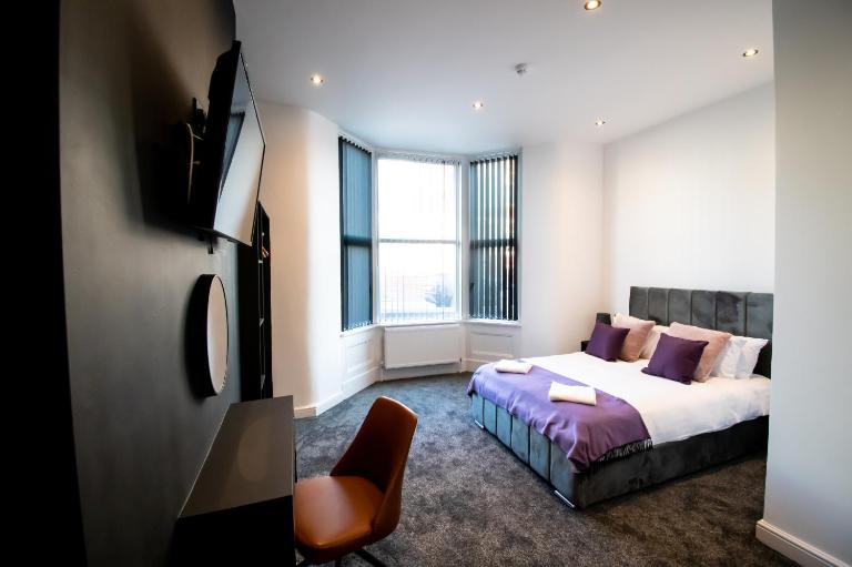 Winter Garden Suites by Sasco Apartments - Bed and Breakfast Blackpool