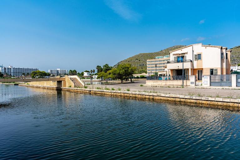 M4R Gran Canal, Puerto de Alcudia - B&B Alcúdia